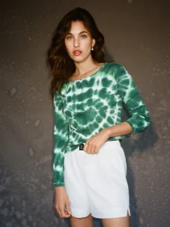 Hot Heart Long Sleeve Tee - Emerald Women Tees