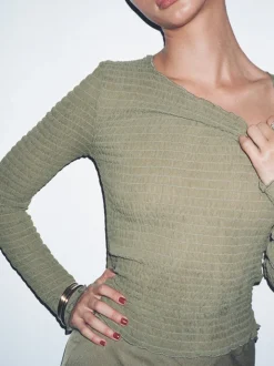 Store The Chloe - Envy Women Tops