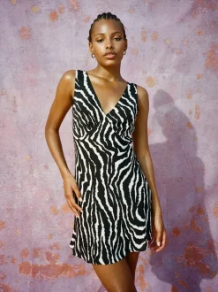 Hot The Isabelli - Animal Women Dresses