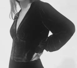 Online The Kaia - Black Velvet Women Tops